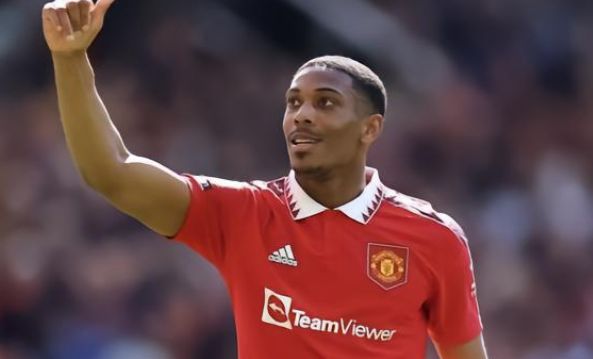 克斯看中他 克斯看中他